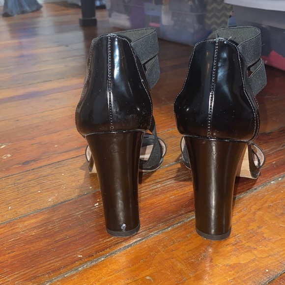 Stuart Weitzman black heels - Picture 3 of 6